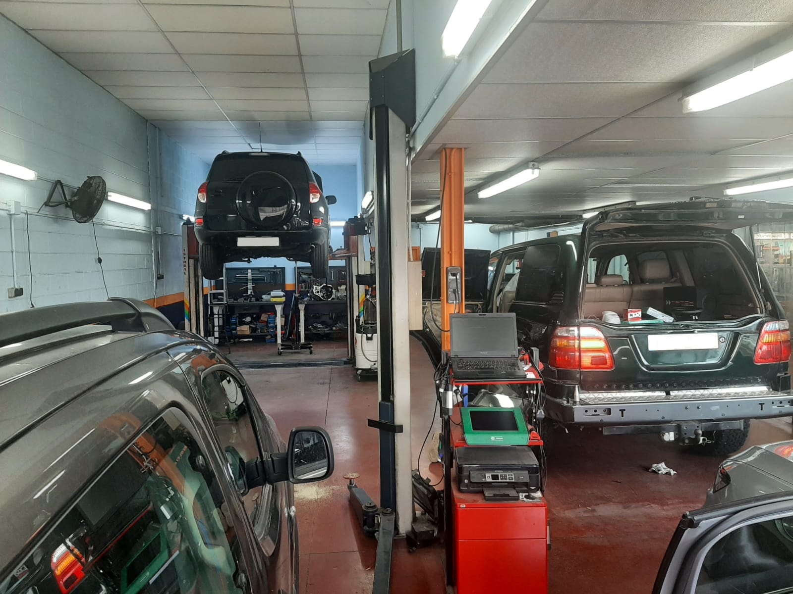 Taller servicio Integral del automovil